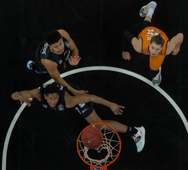 主教练安切 主教练安切