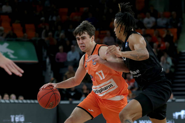 精确跑位与 精确跑位与